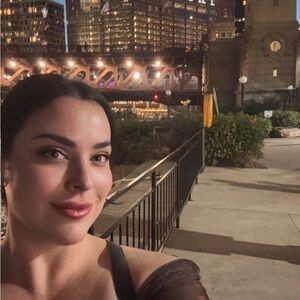 Meet your Posher, Shell